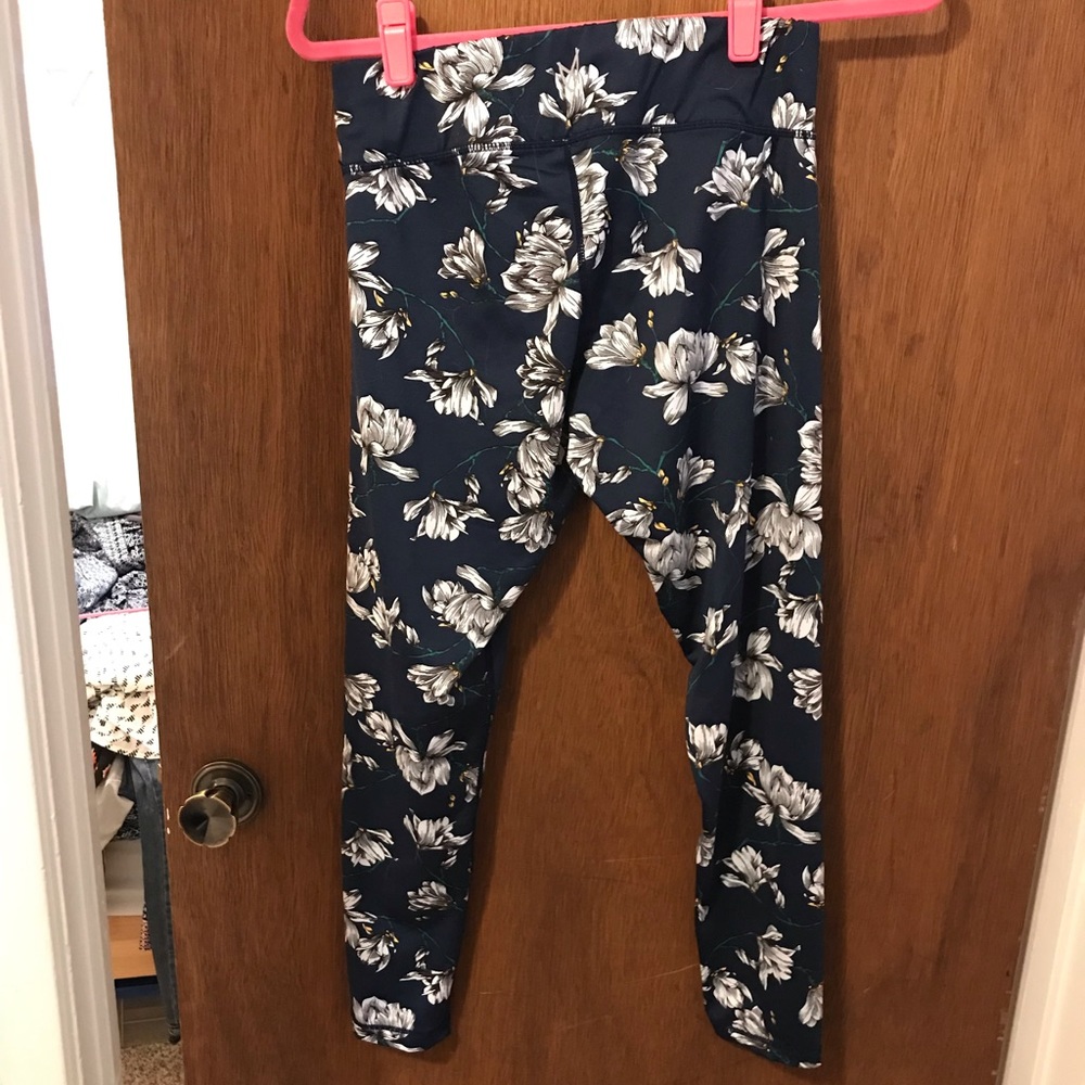 Floral workout leggings